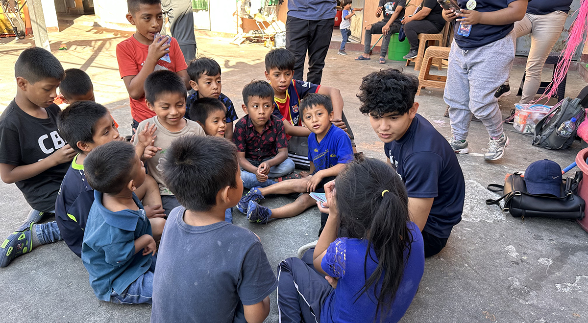 Offering hope on the rubbish dump
